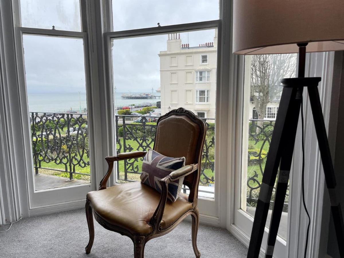 Regency Apartment - Marine Square By Crown Gardens Holiday Homes Hove Extérieur photo